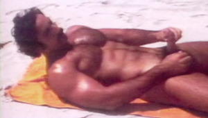 stud jerking off while looking & thinking about a pretty man 