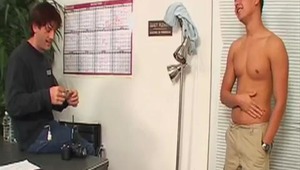 Gay for pay? Sounds like a new trend to me! We paid this teenie to open up his booty and say ahhhh! 