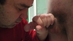 Keeping his teen pecker unwashed for days until it reeks with such strong and foul smelling stench excites this hunk, as he likes the wonderful smell. 