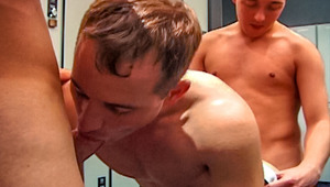 Kia catches Heath blowing Liam in the locker room & joins in 